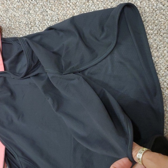 Lululemon No Limit Athletic Tank Top - Picture 4 of 6